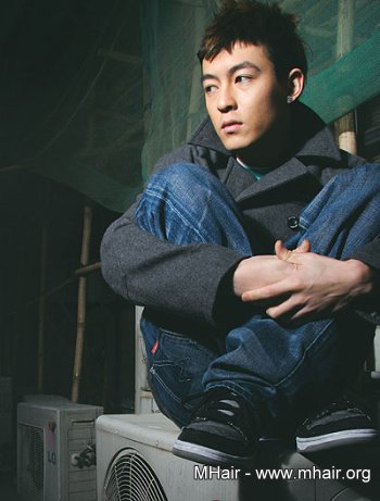 陈冠希向女友求婚成功 晒保湿4关键